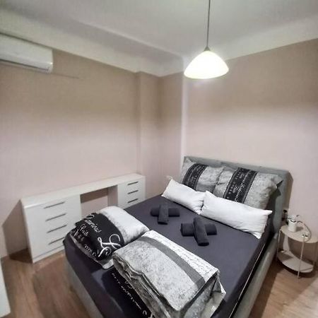 Kassandrou Deluxe Apartment Салоніки Екстер'єр фото